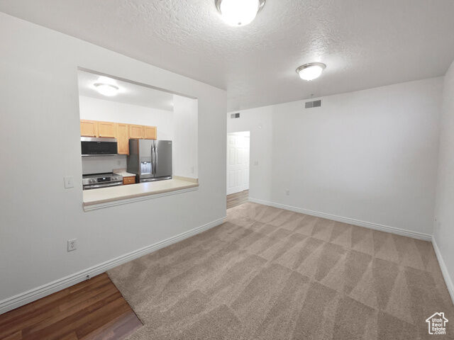 Property Photo:  502 S 1040 E 226  UT 84003
