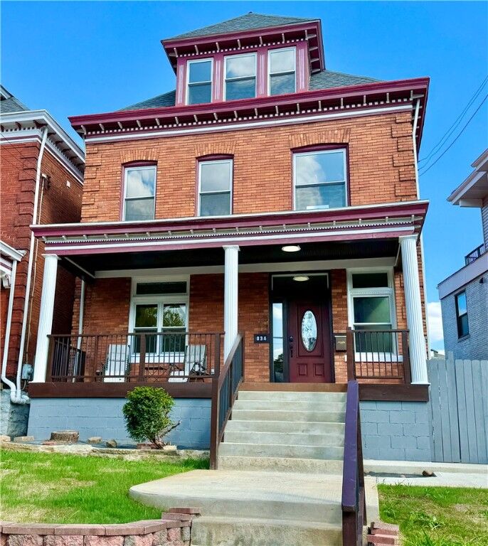 Property Photo: 834 Farragut St PA 15206