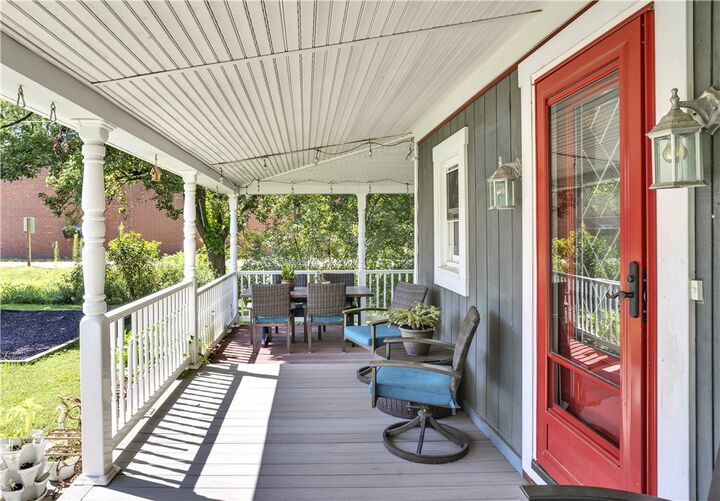 Property Photo:  18 E Pittsburgh  PA 15626 