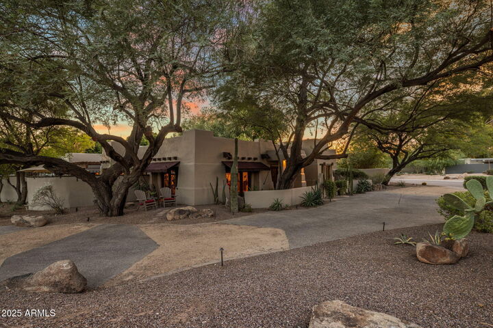 Property Photo:  3523 E Oregon Avenue  AZ 85018 