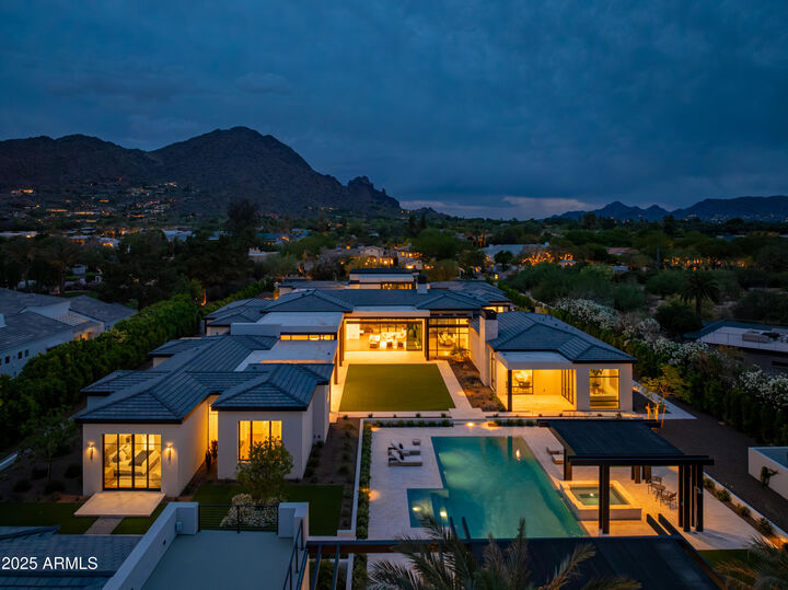 Property Photo:  5641 N Casa Blanca Drive  AZ 85253 