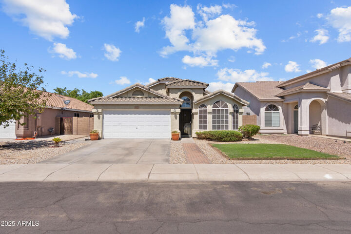 3418 W Maldonado Road  Phoenix AZ 85041 photo
