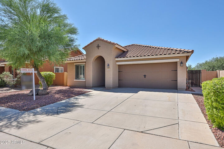 Property Photo: 12510 N 142nd Lane AZ 85379