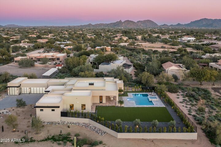 Property Photo: 27159 N 67th Street AZ 85266