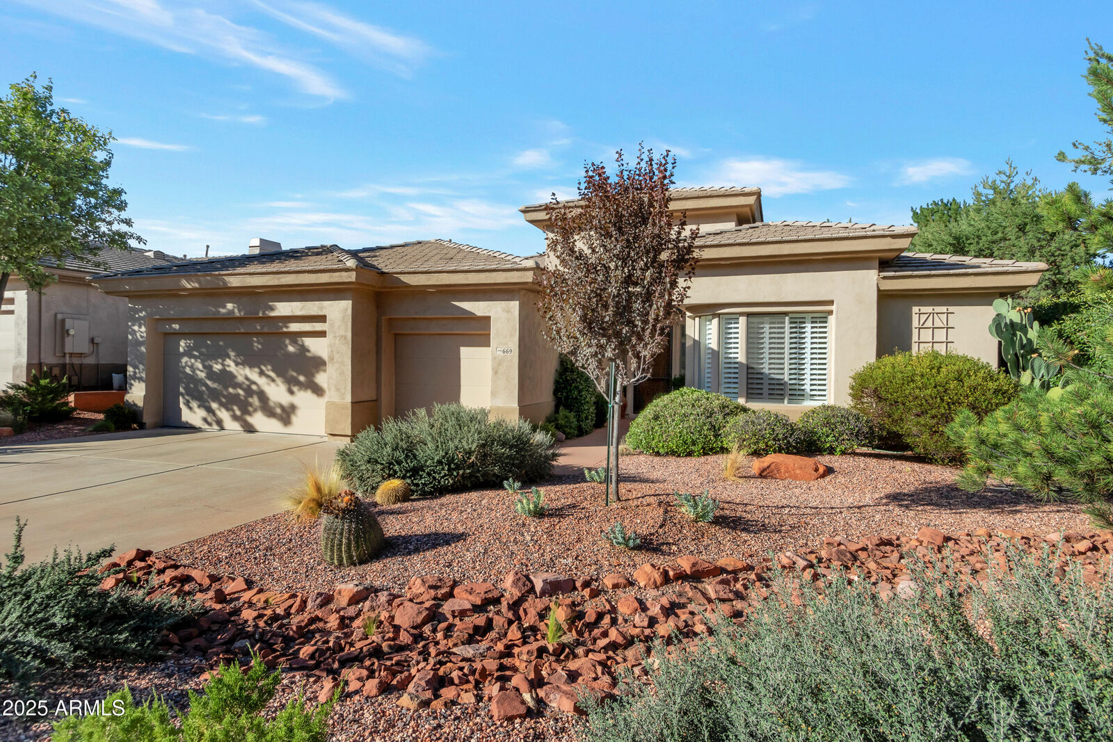 Property Photo:  669 Crown Ridge Road  AZ 86351 