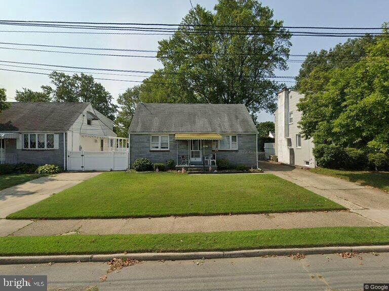 Property Photo:  61 Leuckel Avenue  NJ 08619 