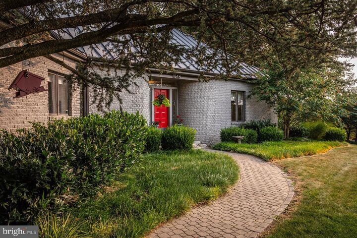 Property Photo: 1848 College Avenue VA 22802