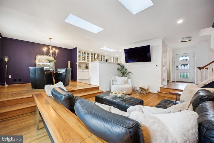 Property Photo:  11700 Seven Locks Road  MD 20854 