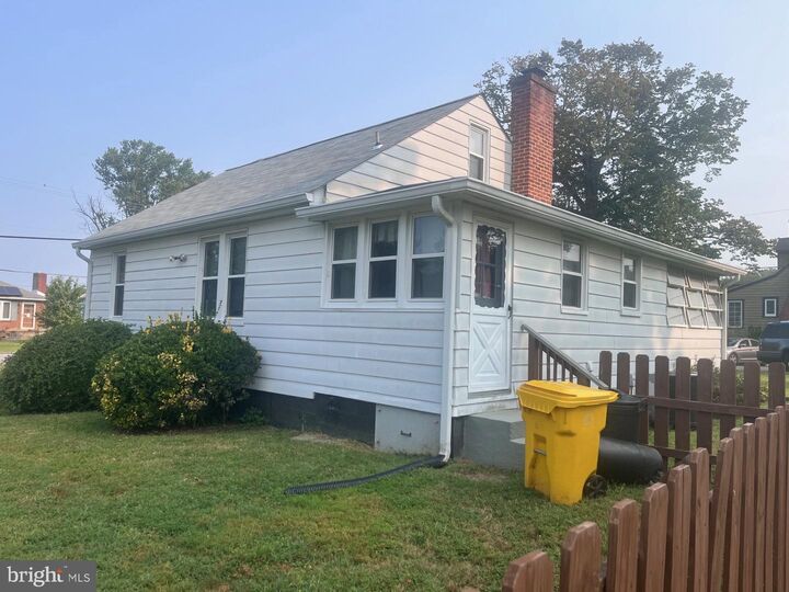 Property Photo:  1600 Bishop Road  MD 21037 