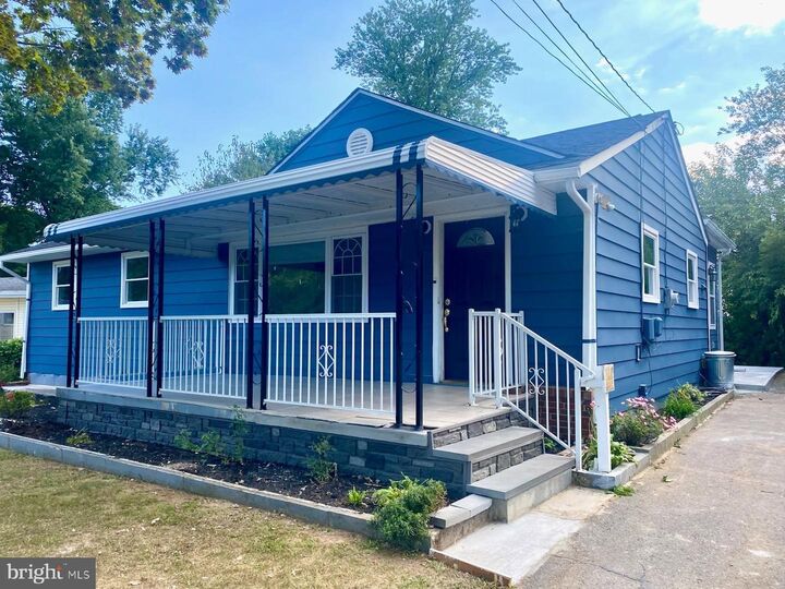 16 Shelburne Drive  Ewing NJ 08638 photo