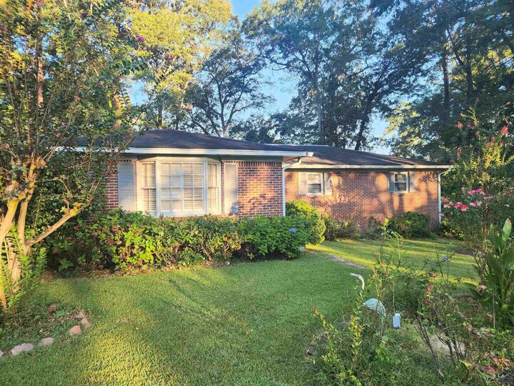 Property Photo:  105 Sasser Drive  GA 31005 