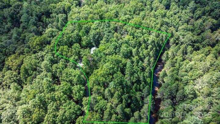 Property Photo: 211 Granite Ridge NC 28761