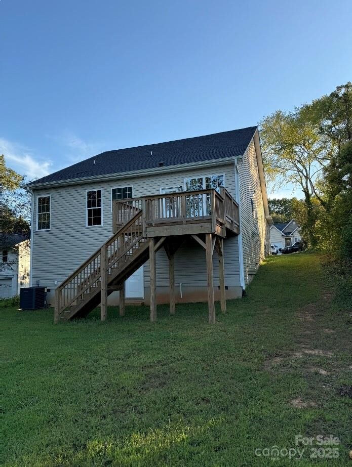 Property Photo:  836 Garner Street  NC 27028 