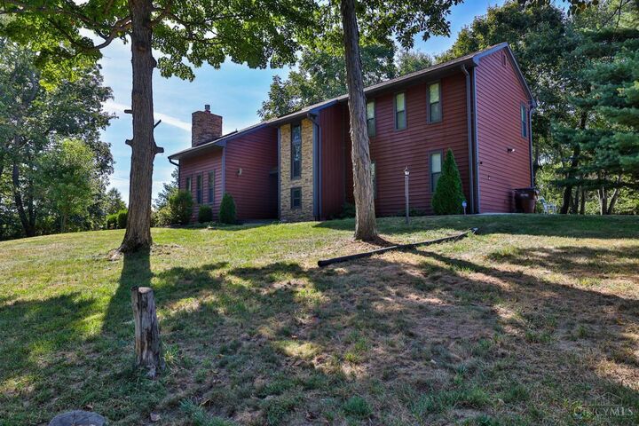 Property Photo:  2352 Banberry Court  IN 47025 