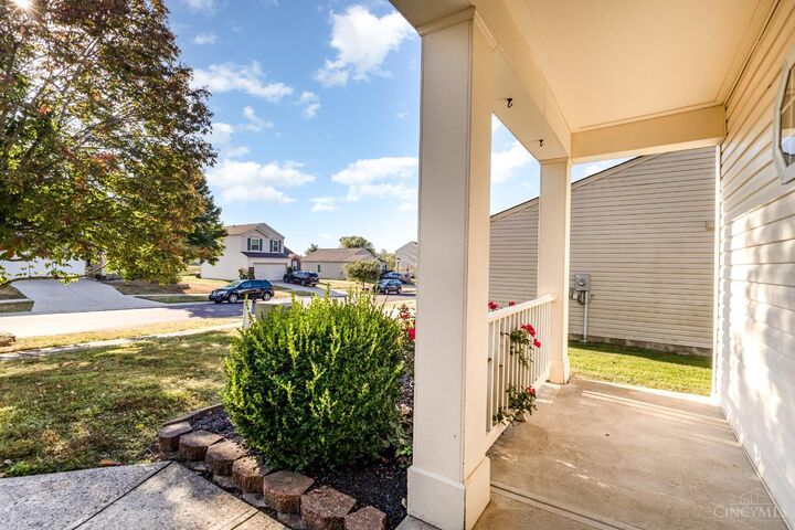 Property Photo: 6527 Abingdon Hall OH 45152