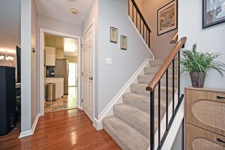 Property Photo:  3474 Forestoak Court  OH 45208 