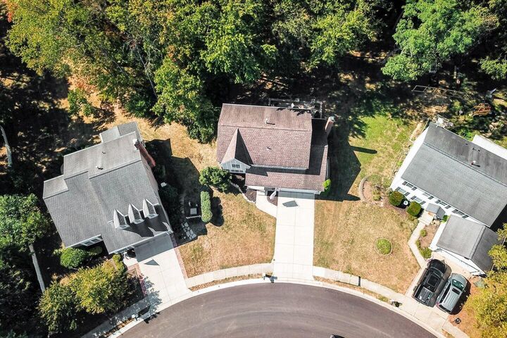 Property Photo:  5769 Burntwood Way  OH 43081 