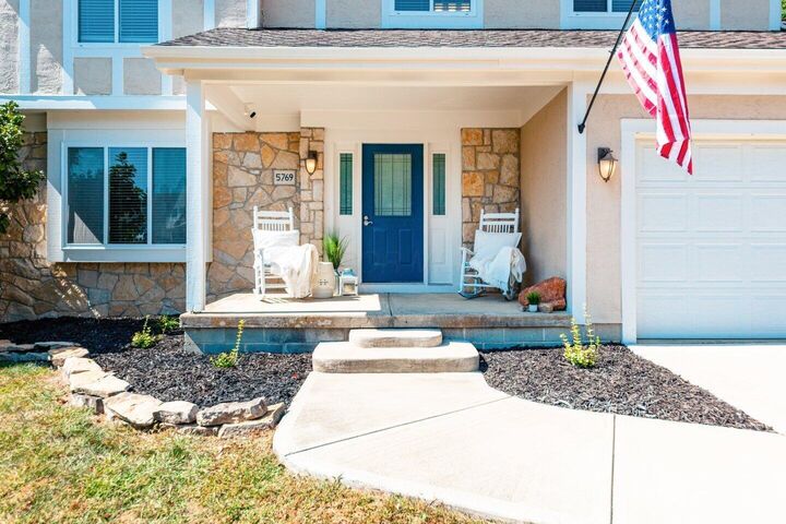 Property Photo: 5769 Burntwood Way OH 43081