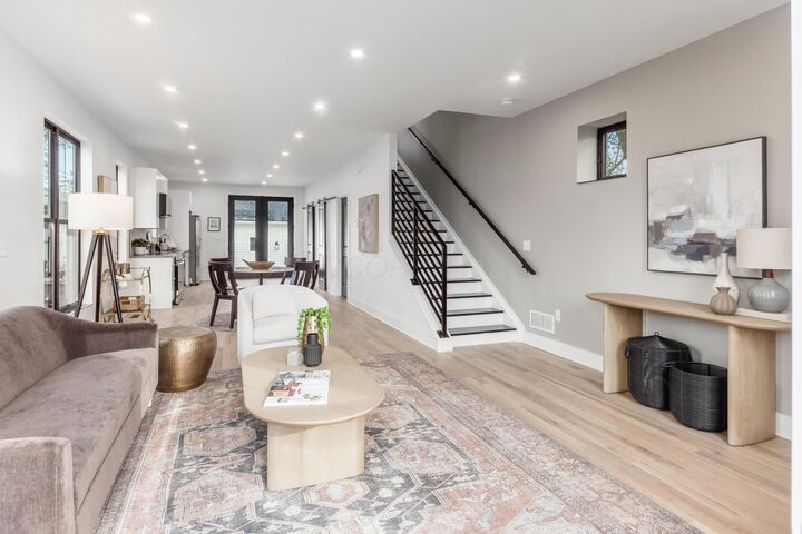 Property Photo:  580 Crestview Road  OH 43202 