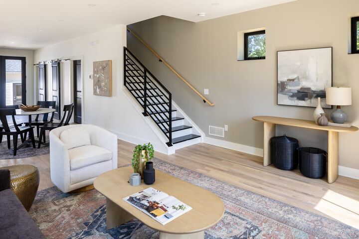 Property Photo:  580 Crestview Road  OH 43202 