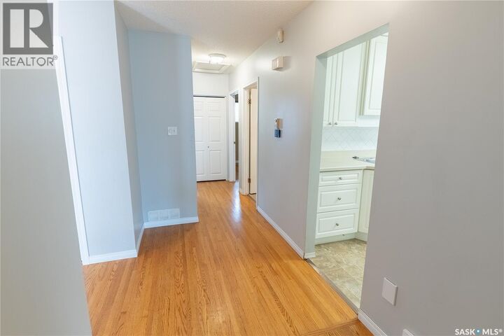 Property Photo: 115 Salisbury Drive SK S7H 4B7