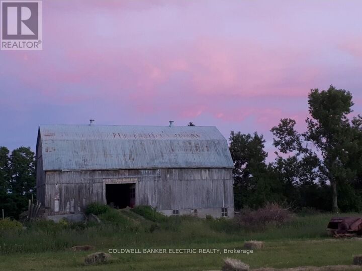 Property Photo:  450 Thomasburg Road  ON K0K 3H0 