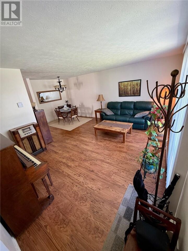 Property Photo: 2509 Dorsett Drive ON P3B 4A3