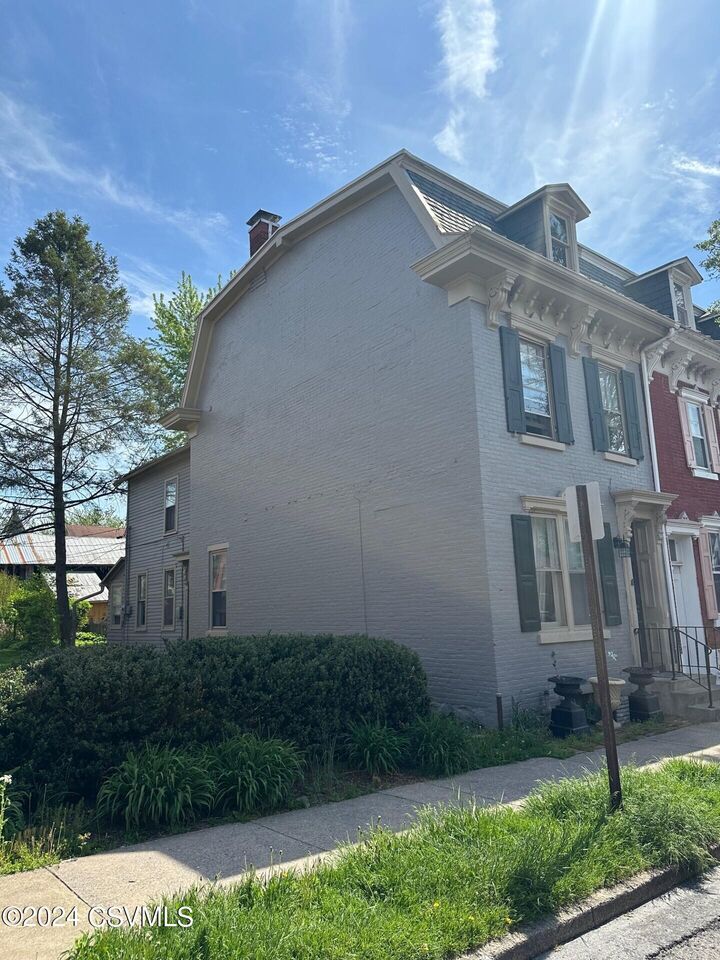 Property Photo:  48 S 4th Street  PA 17837 