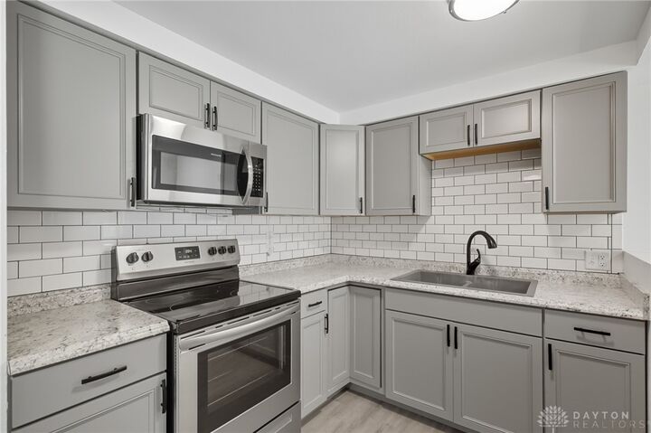 Property Photo:  7003 Bascombe Drive  OH 45424 