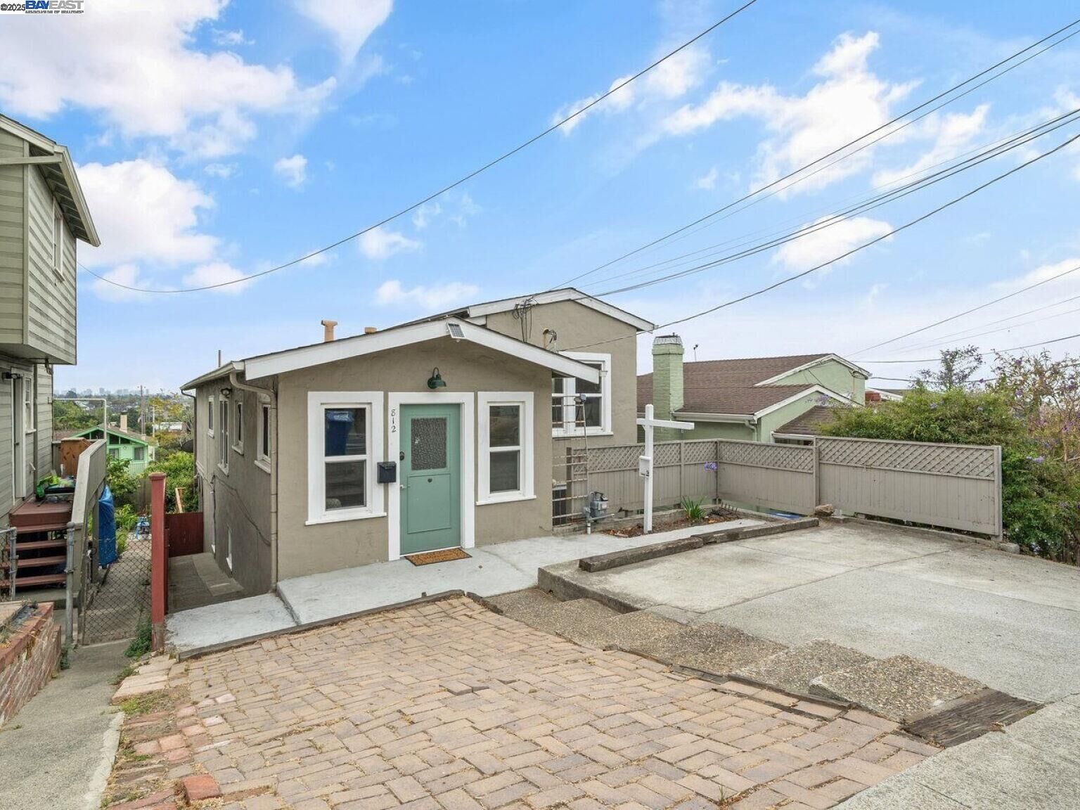 Property Photo: 812 Washington Avenue CA 94706