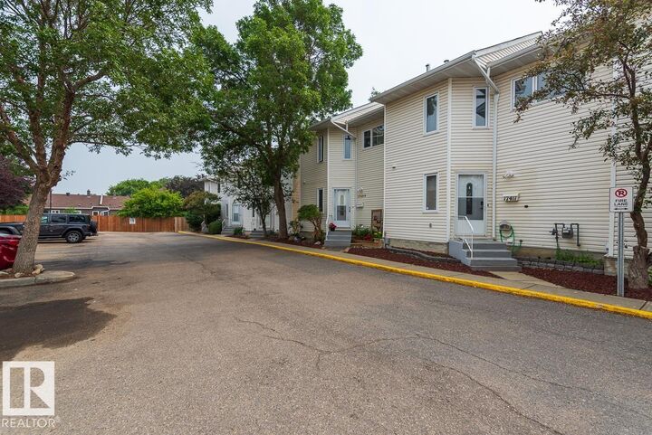Property Photo:  17411 92 Avenue NW  AB T5T 3W6 
