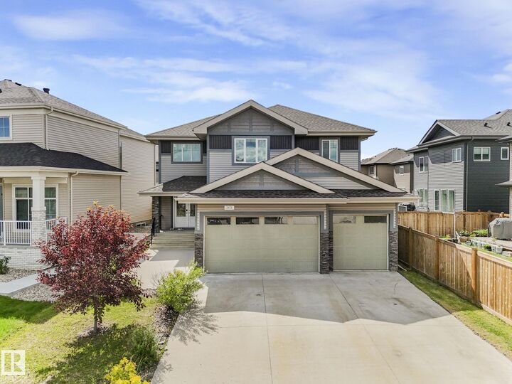 2421 Ashcraft Crescent SW  Edmonton AB T6W 2M9 photo