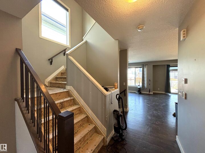 Property Photo:  17615 77 Street NW  AB T5Z 0P3 