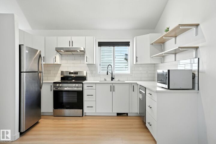 Property Photo:  11316 167B Avenue NW  AB T5X 6G8 