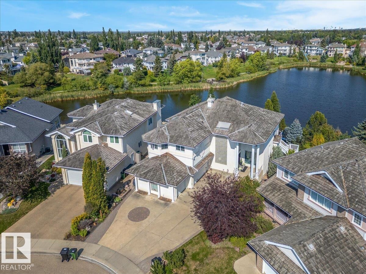 Property Photo:  138 Twin Brooks Cove Cove NW  AB T6J 6W6 