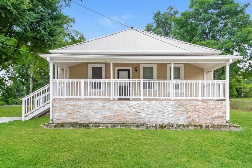 Property Photo:  1847 New Street NE  GA 30012 