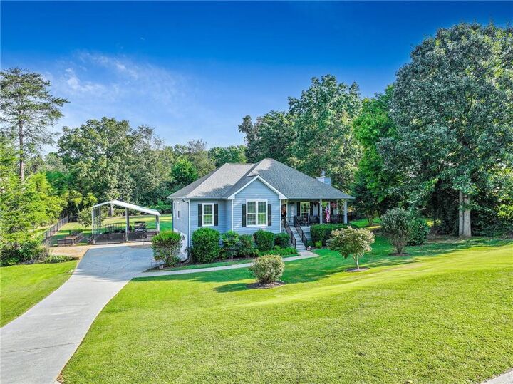Property Photo: 23 Indian Hills Drive GA 30171
