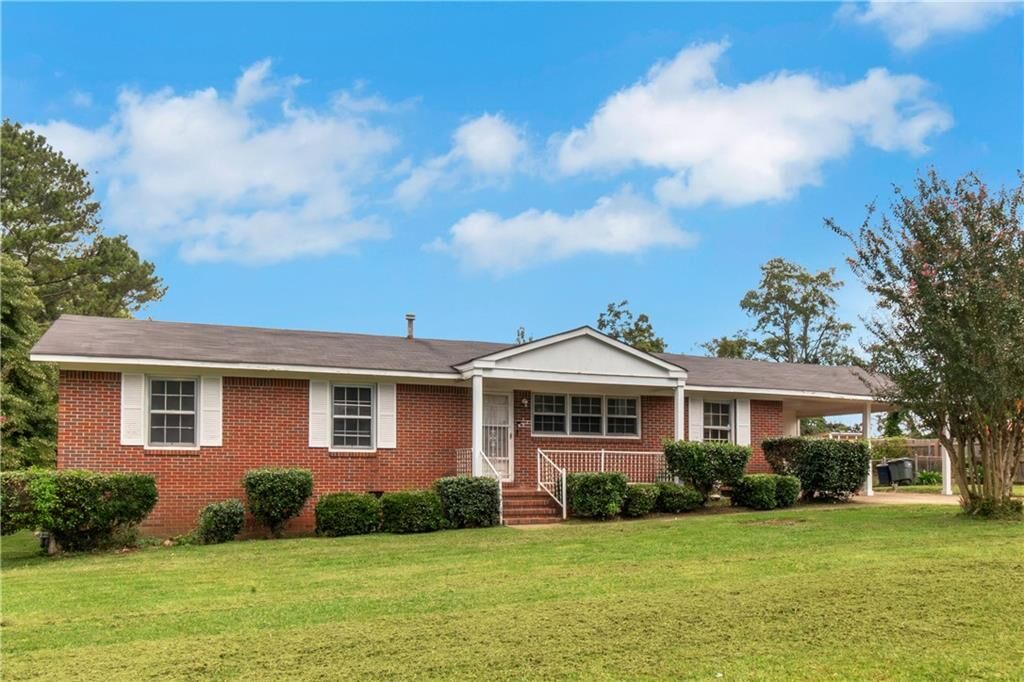 Property Photo:  1416 Spellman Avenue  GA 30223 