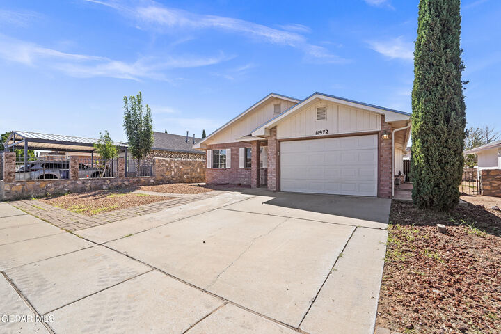 11972 Cannon Hill Drive  El Paso TX 79936 photo