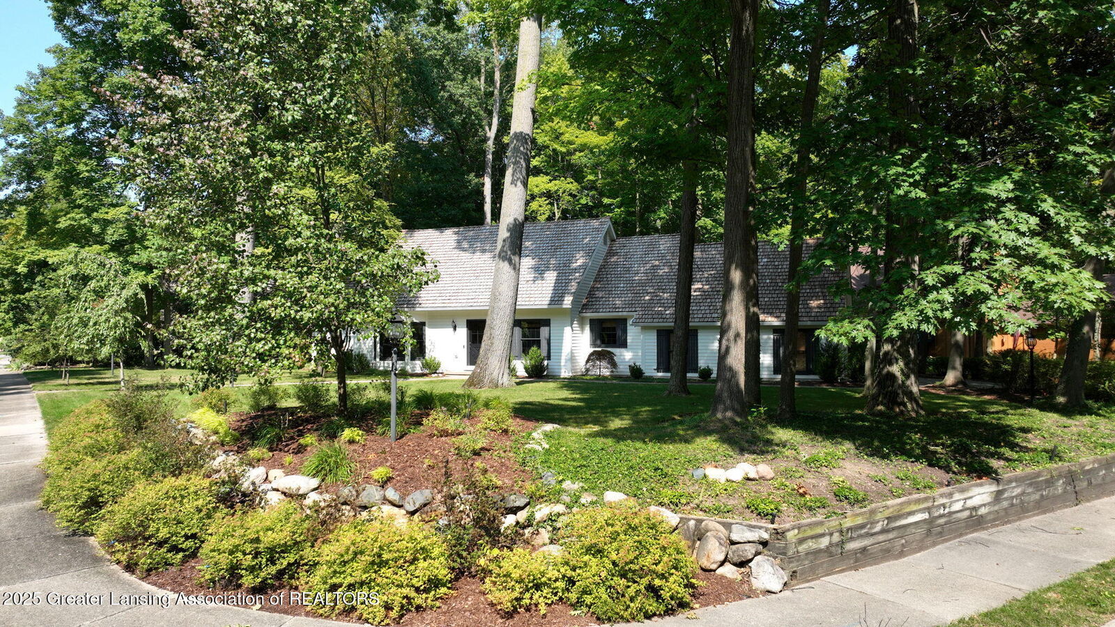 Property Photo:  3782 Thistlewood Road  MI 48864 