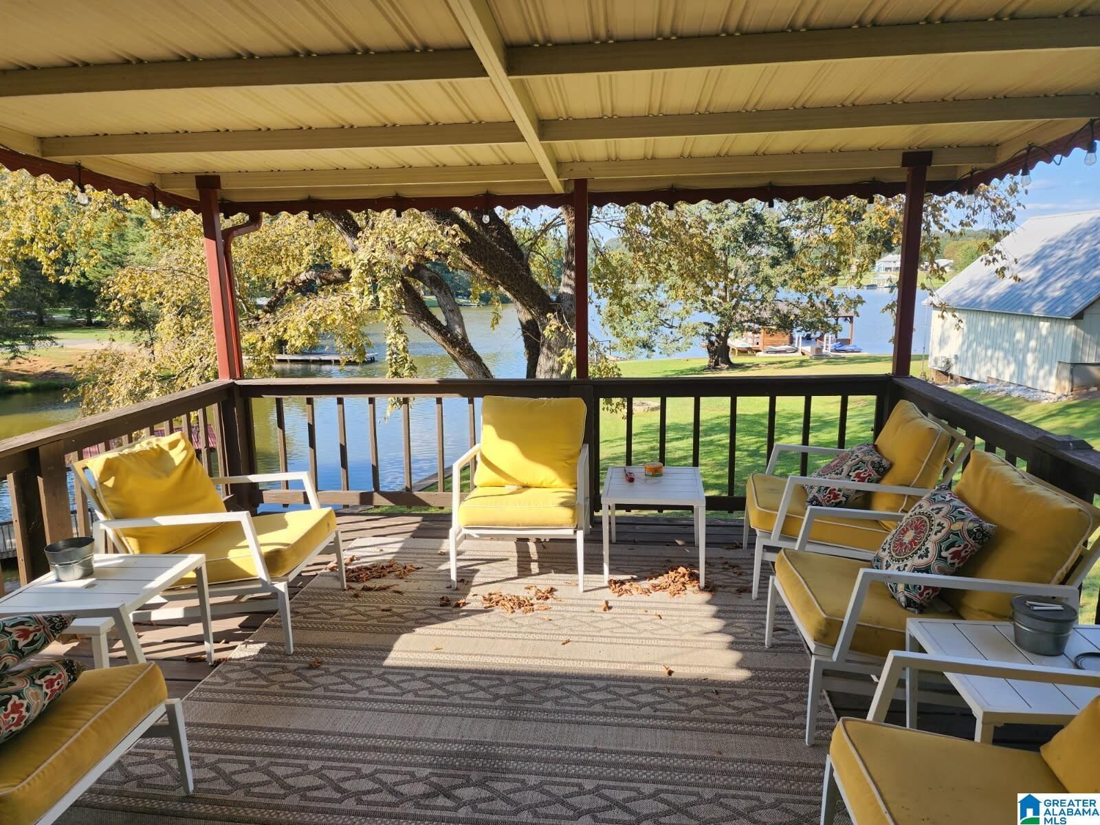 Property Photo:  105 Albert Road  AL 35096 