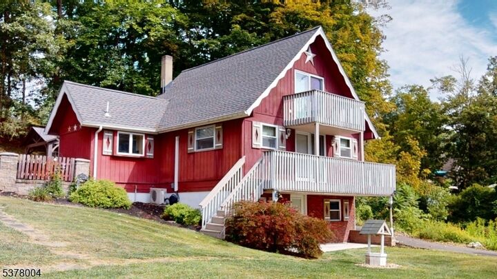 Property Photo: 14 Cove Lane NJ 07461