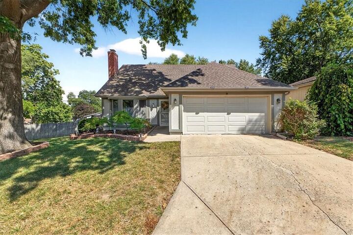 11928 W 66th Street  Shawnee KS 66216 photo