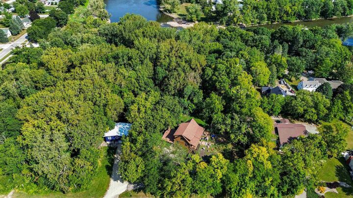 Property Photo:  99 SE 7th Avenue  IA 50677 