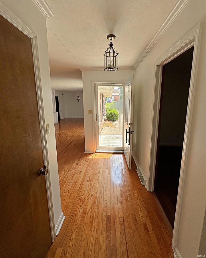 Property Photo: 1516 Jan Ann Court IN 47501