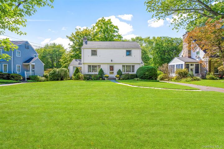 Property Photo: 17 Avondale Road NY 10605