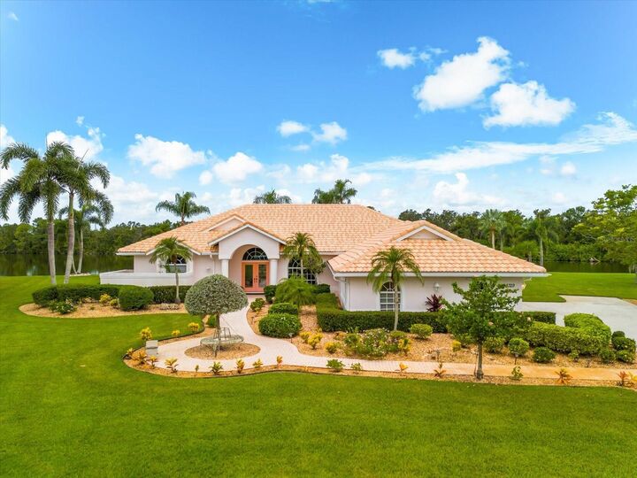Property Photo: 8329 Eagle Lake Drive FL 34241