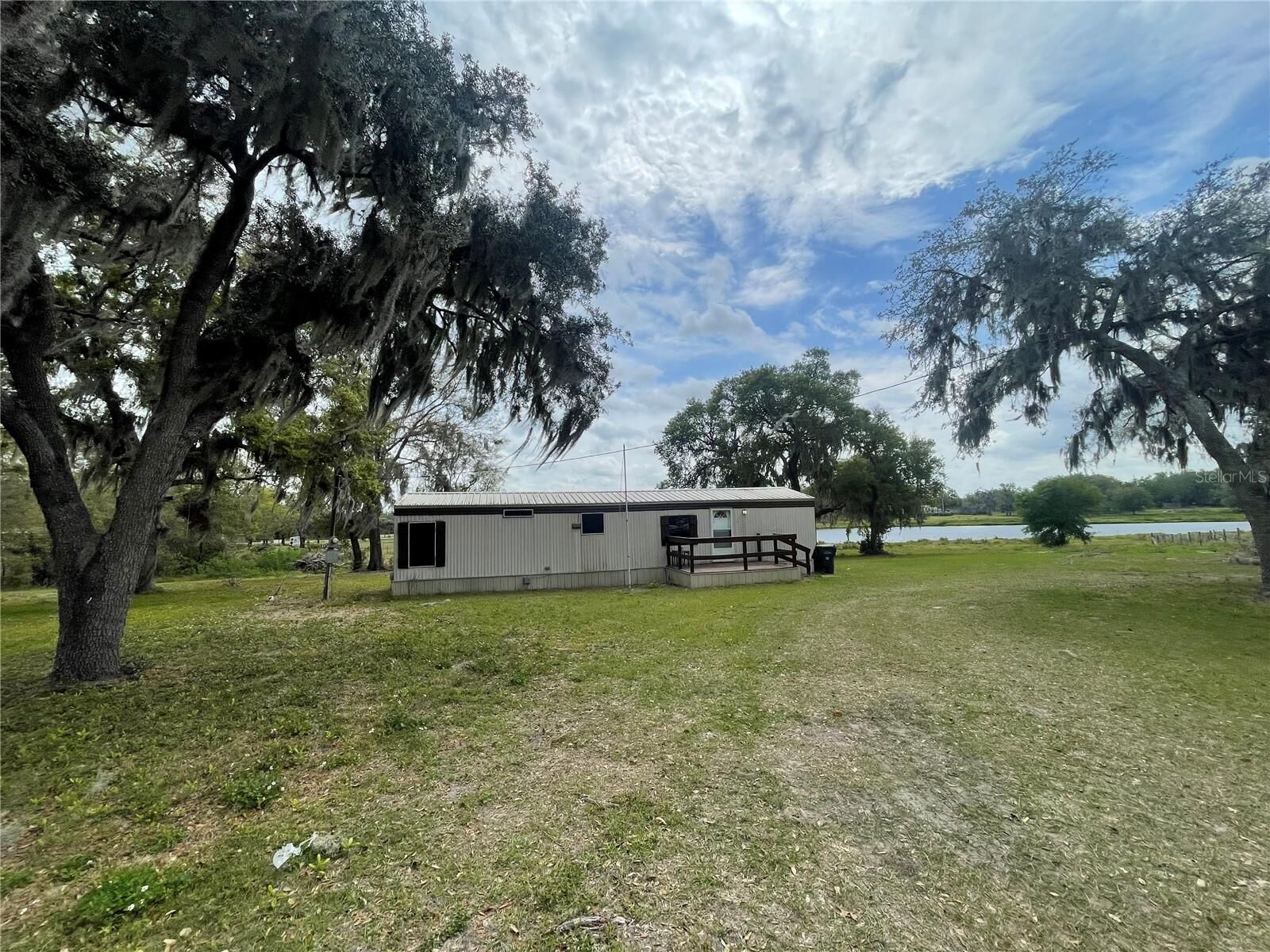 Property Photo:  575 Sunup Drive  FL 33830 
