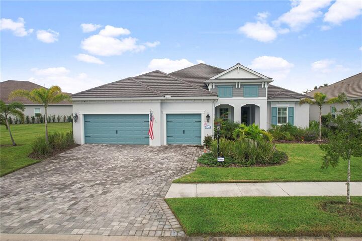 Property Photo:  21244 Holmes Circle  FL 34293 