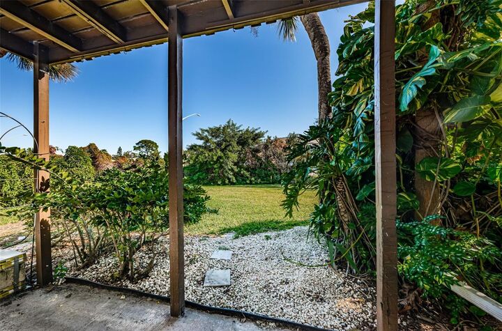 Property Photo:  11505 7th Way N 2307  FL 33716 